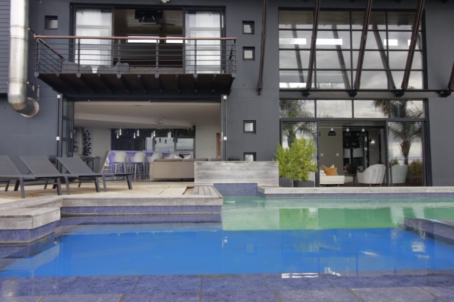 5 Bedroom Property for Sale in Humerail Eastern Cape